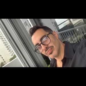 Meet your Posher, Juan